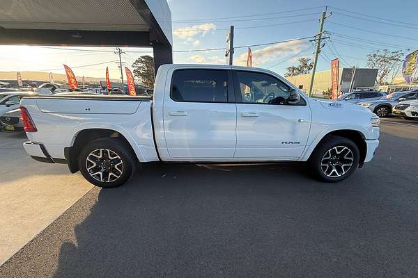 2025 RAM 1500 Laramie Sport Hurricane SO RamBox DT 4X4 SWB