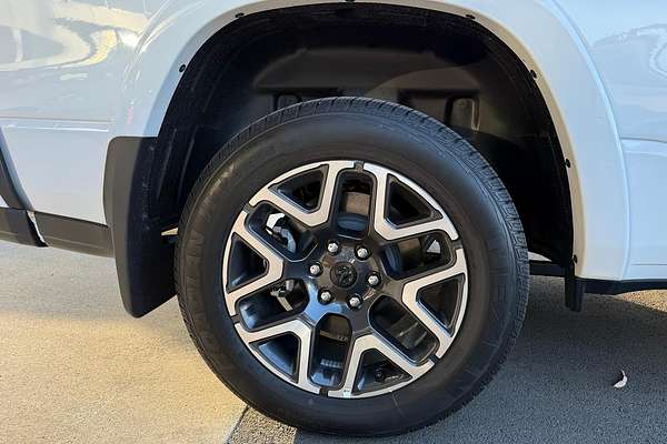 2025 RAM 1500 Laramie Sport Hurricane SO RamBox DT 4X4 SWB