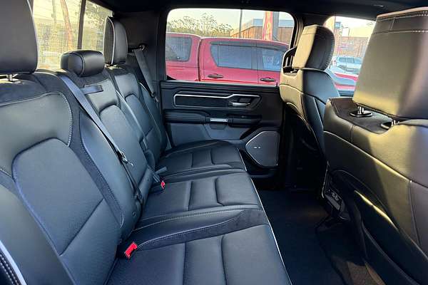2025 RAM 1500 Laramie Sport Hurricane SO RamBox DT 4X4 SWB