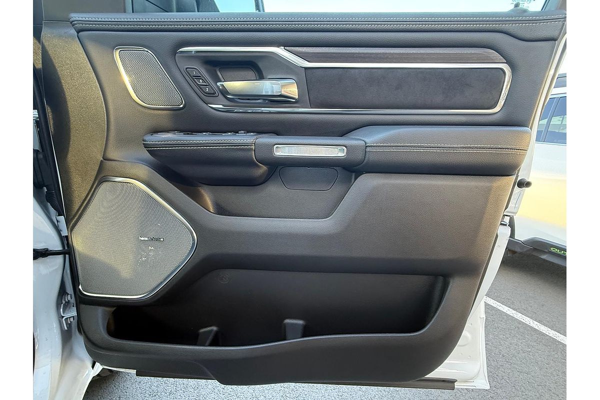 2025 RAM 1500 Laramie Sport Hurricane SO RamBox DT 4X4 SWB