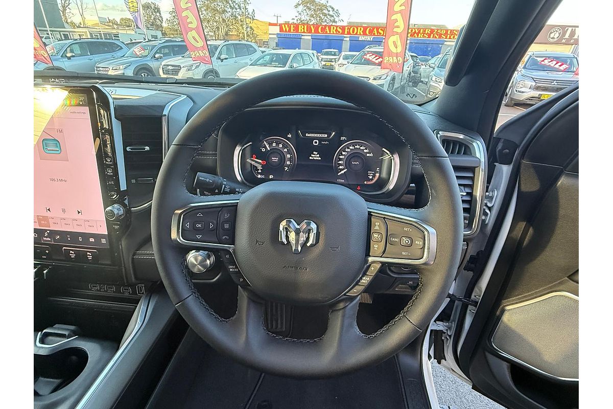 2025 RAM 1500 Laramie Sport Hurricane SO RamBox DT 4X4 SWB