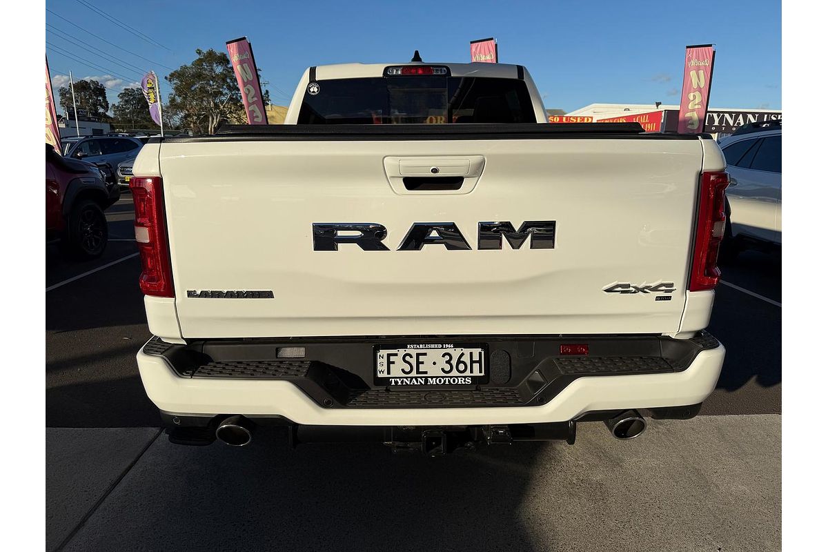 2025 RAM 1500 Laramie Sport Hurricane SO RamBox DT 4X4 SWB