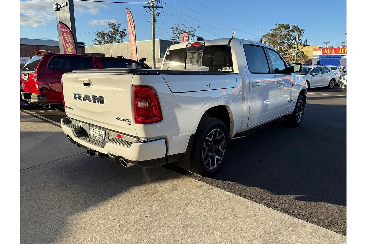 2025 RAM 1500 Laramie Sport Hurricane SO RamBox DT 4X4 SWB