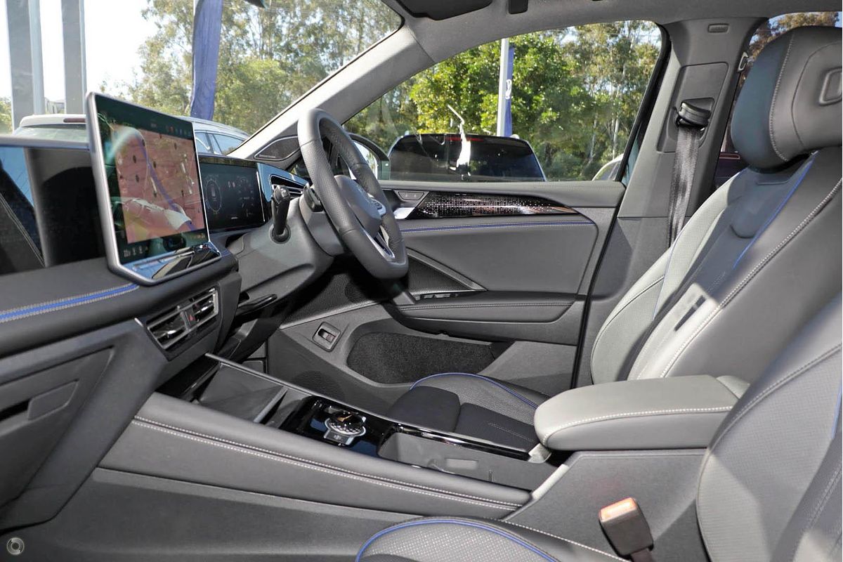 2025 Volkswagen Tiguan 195TSI R-Line CT