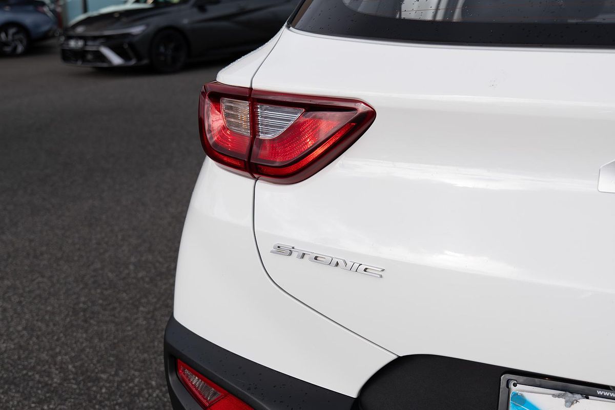 2022 Kia Stonic S YB