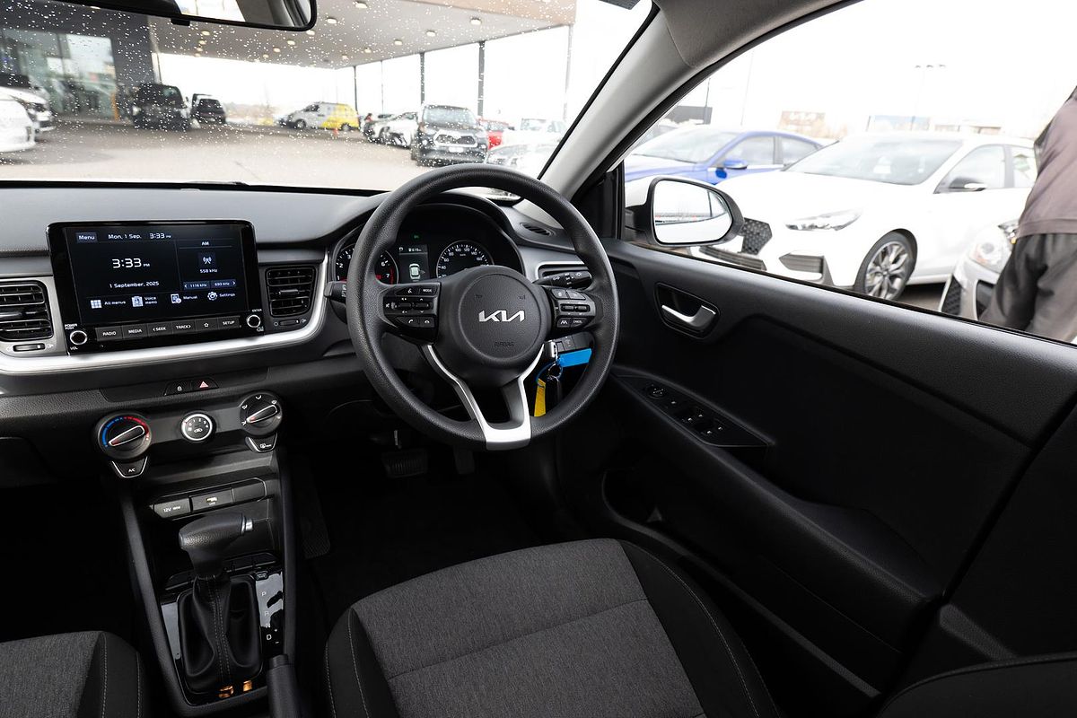 2022 Kia Stonic S YB