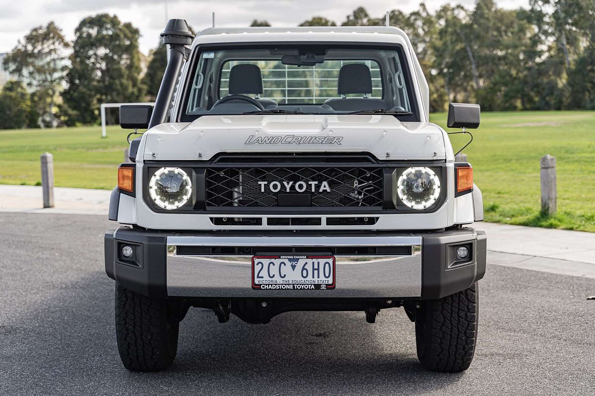 2024 Toyota Landcruiser GXL GDJL79R