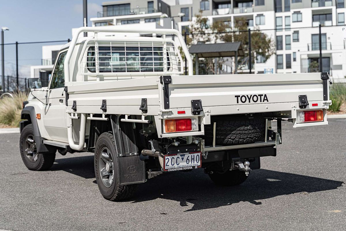2024 Toyota Landcruiser GXL GDJL79R