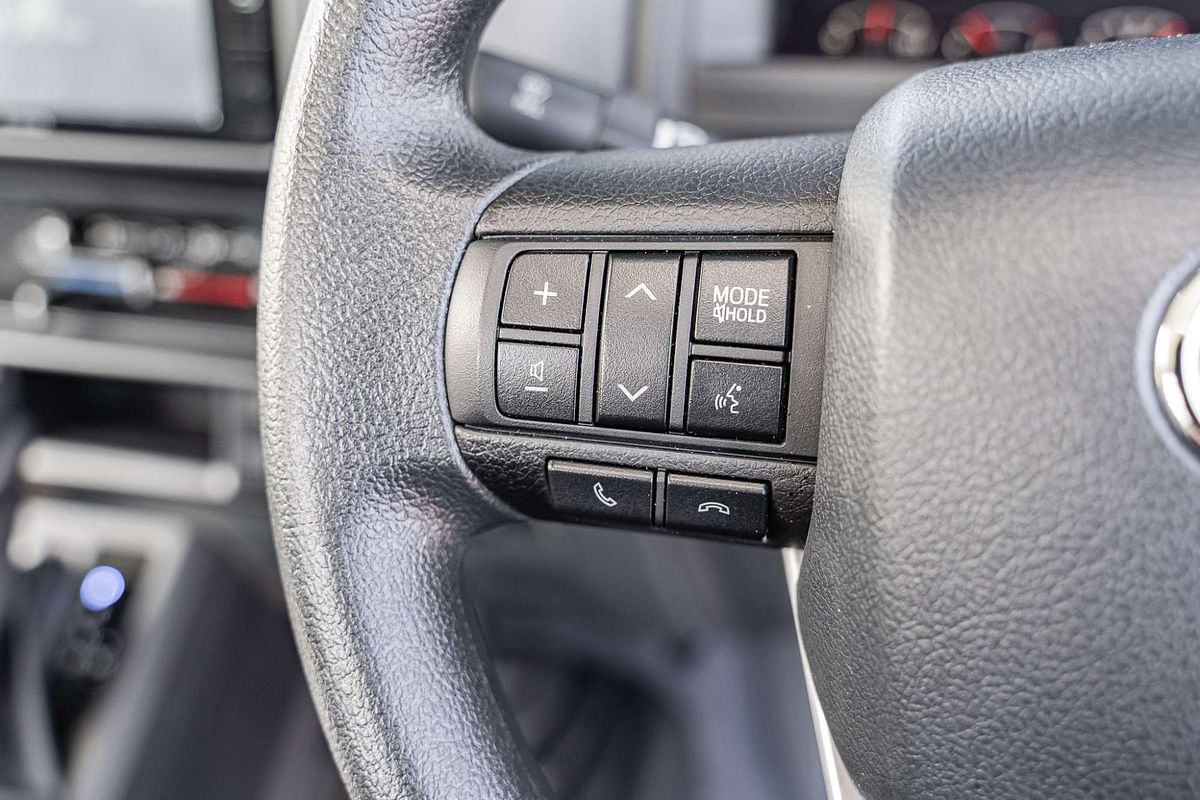 2024 Toyota Landcruiser GXL GDJL79R