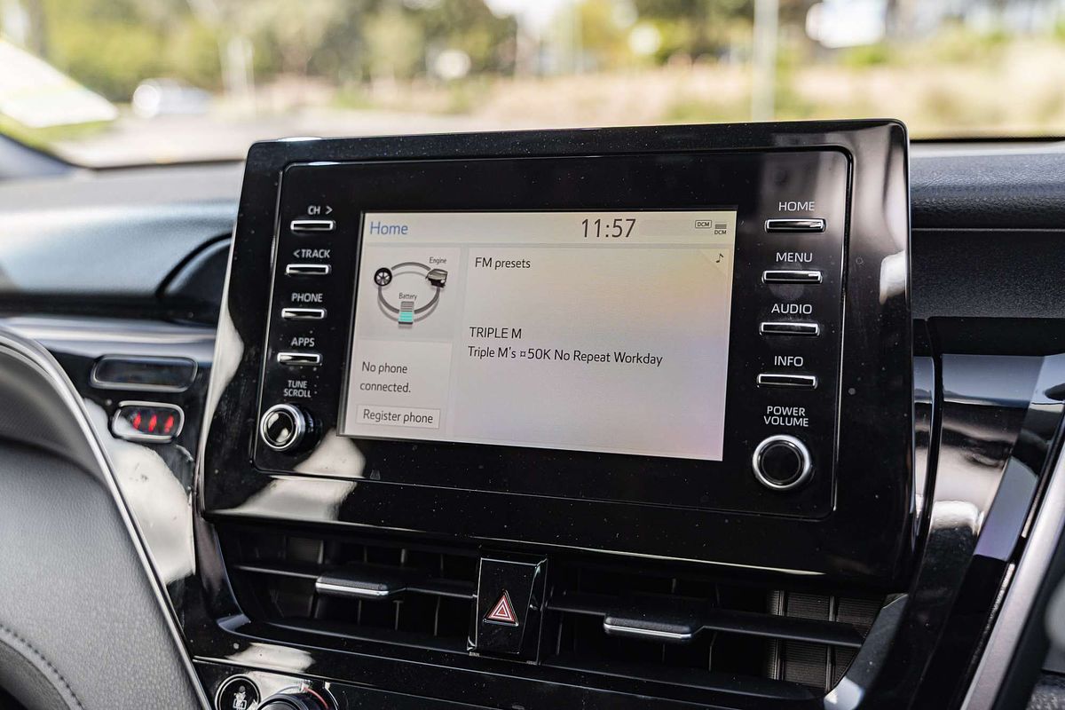 2021 Toyota Camry Ascent AXVH70R