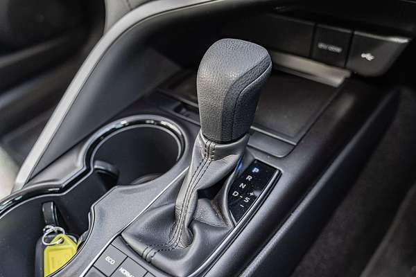 2021 Toyota Camry Ascent AXVH70R