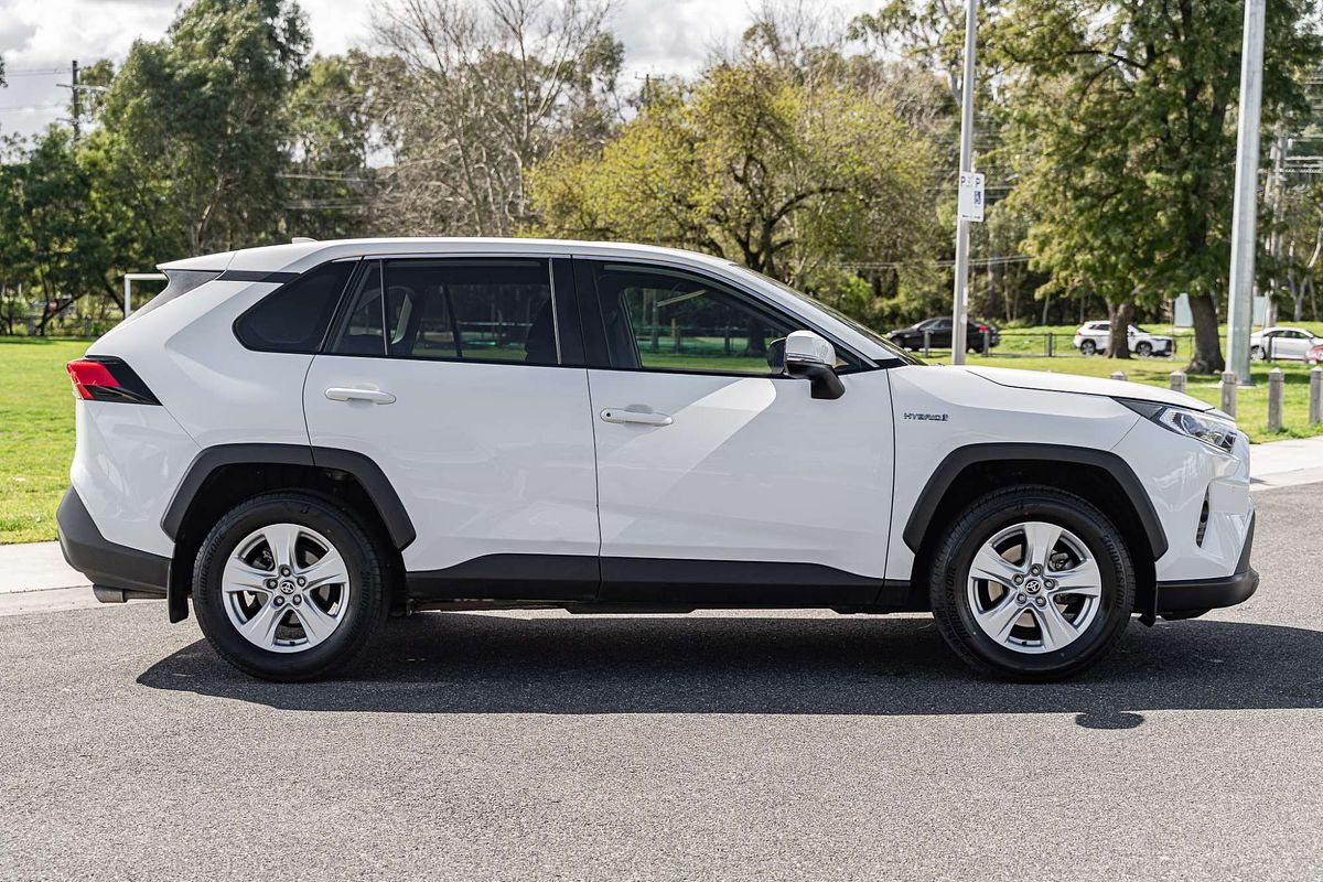 2021 Toyota RAV4 GX AXAH54R