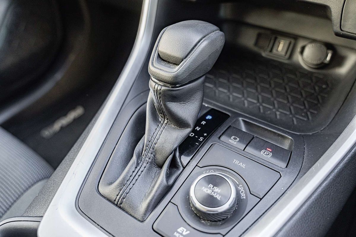 2021 Toyota RAV4 GX AXAH54R