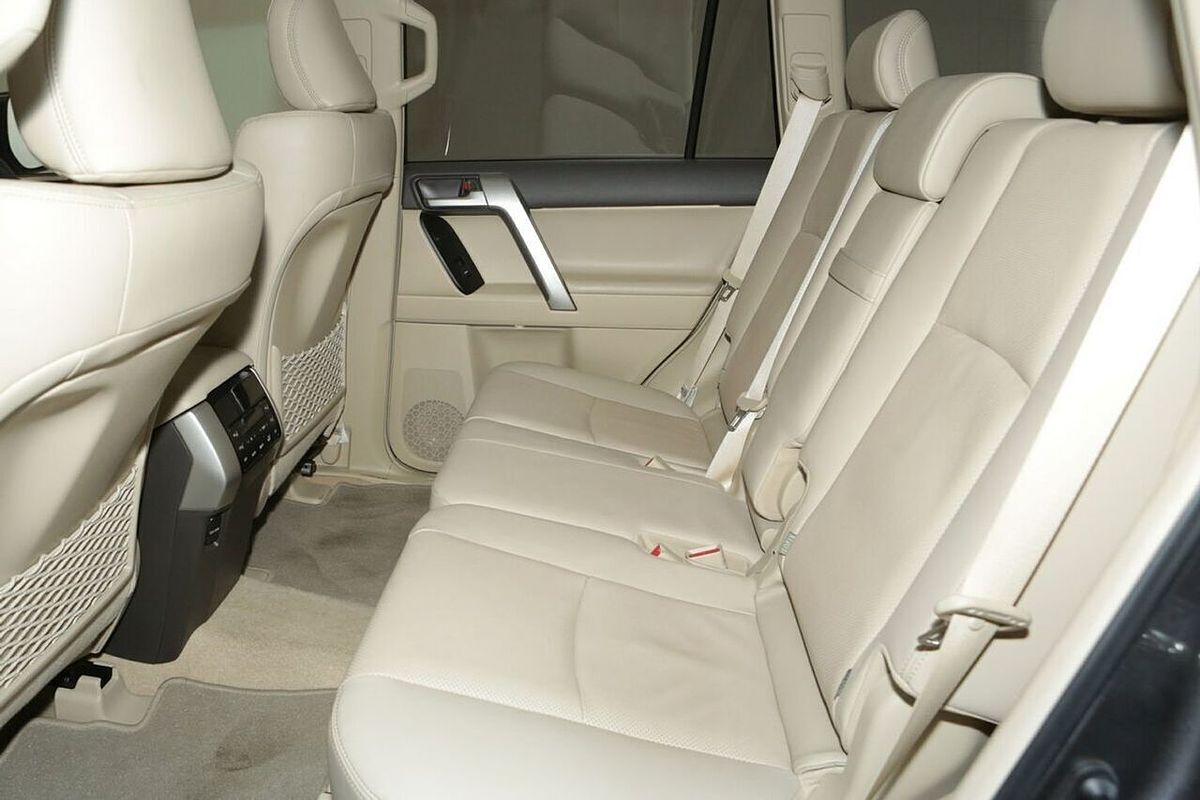 2023 Toyota Landcruiser Prado VX GDJ150R
