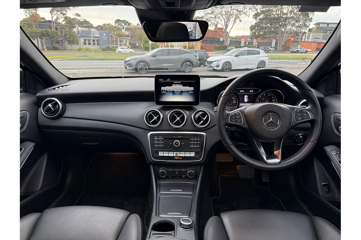 2019 Mercedes-Benz GLA-Class GLA180 X156