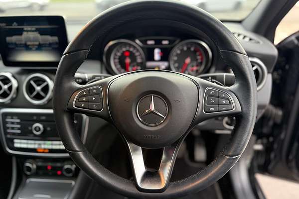 2019 Mercedes-Benz GLA-Class GLA180 X156
