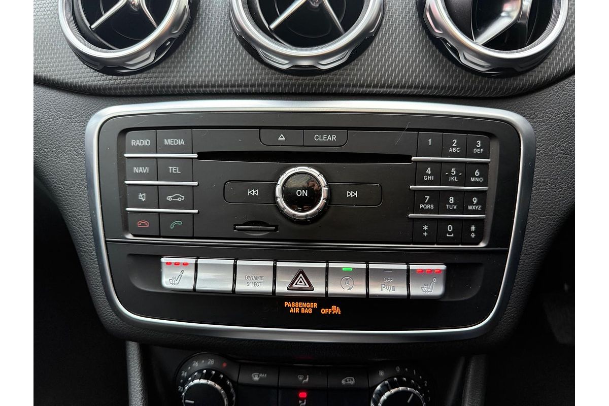 2019 Mercedes-Benz GLA-Class GLA180 X156