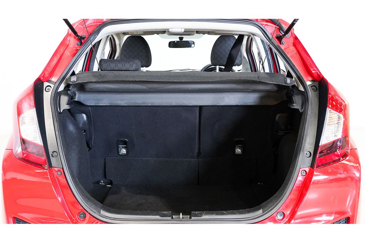 2015 Honda Jazz VTi GF