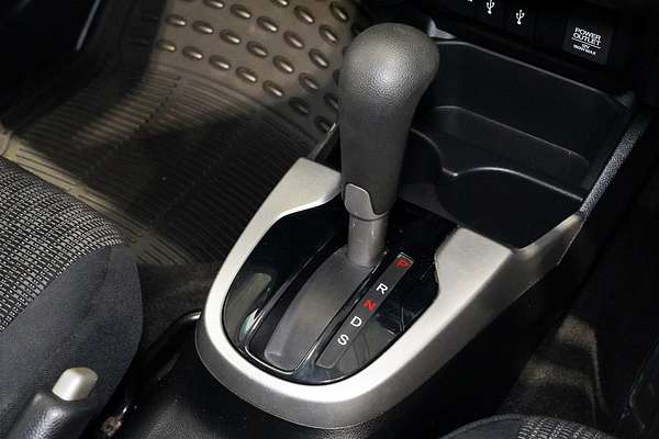 2015 Honda Jazz VTi GF
