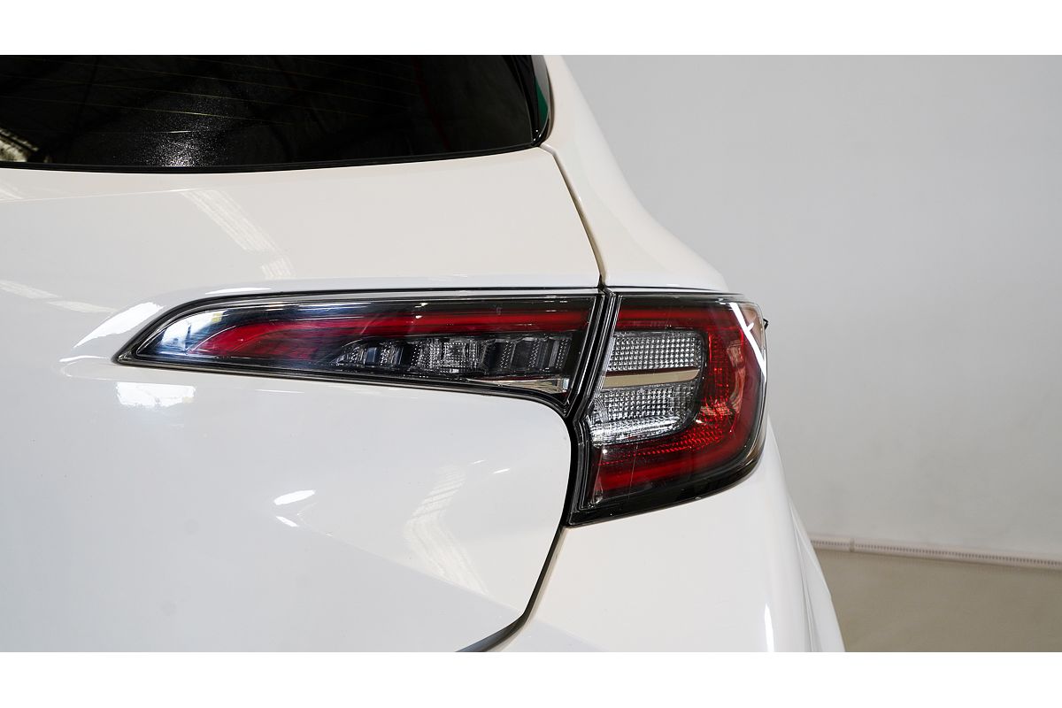 2020 Toyota Corolla Ascent Sport Hybrid ZWE211R