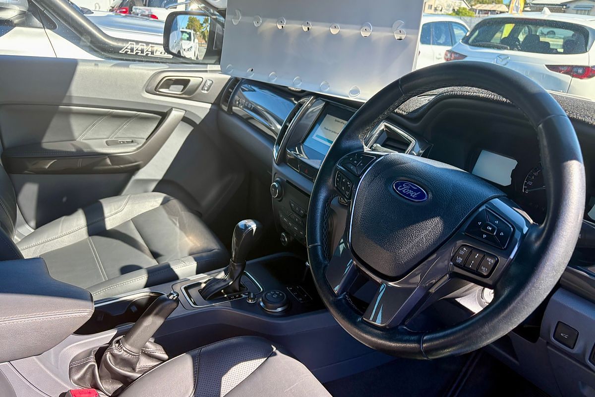 2018 Ford Everest