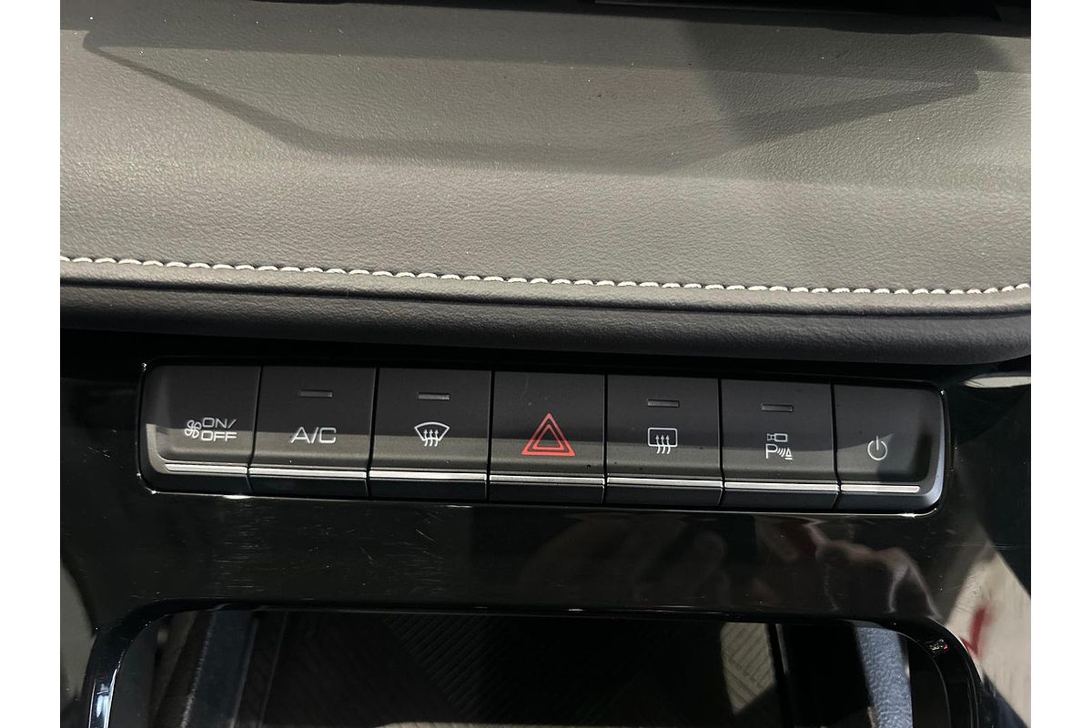 2023 GWM Haval H6 Lux Hybrid B01