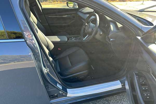 2025 Mazda 3 G20 Touring BP Series