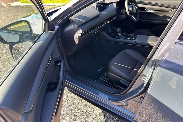 2025 Mazda 3 G20 Touring BP Series