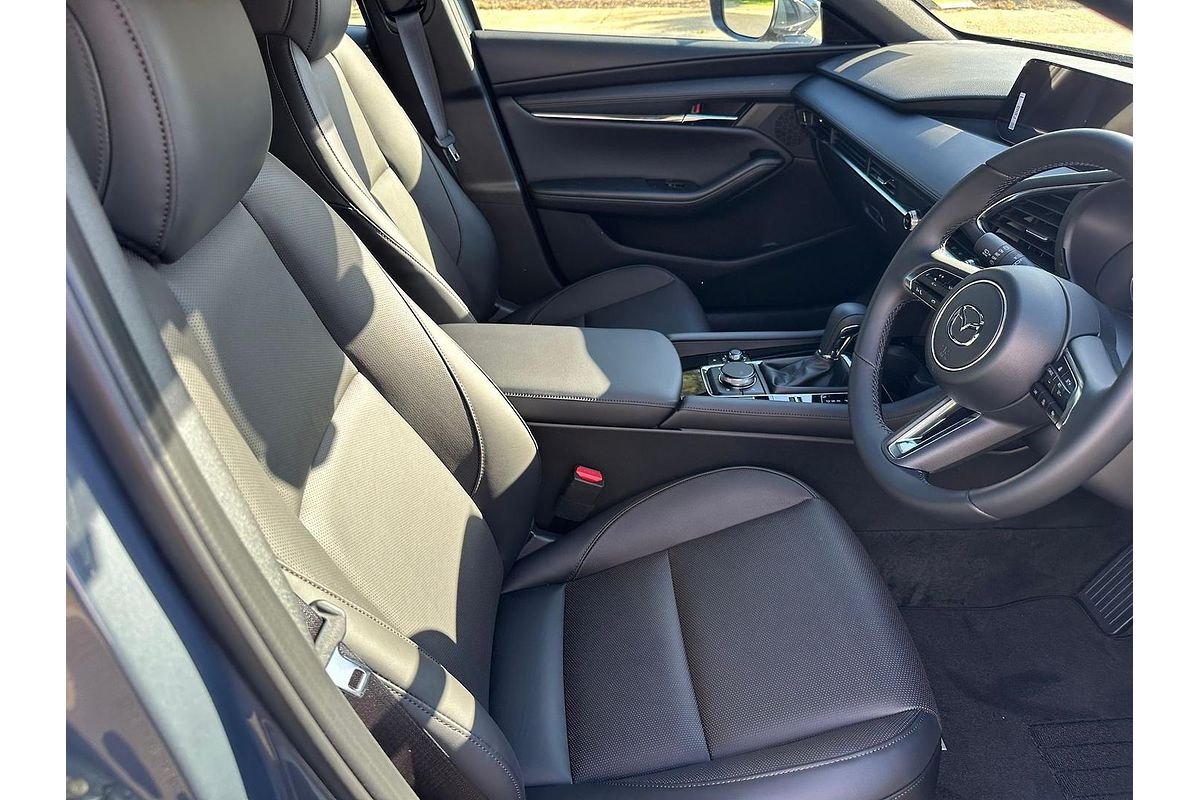2025 Mazda 3 G20 Touring BP Series