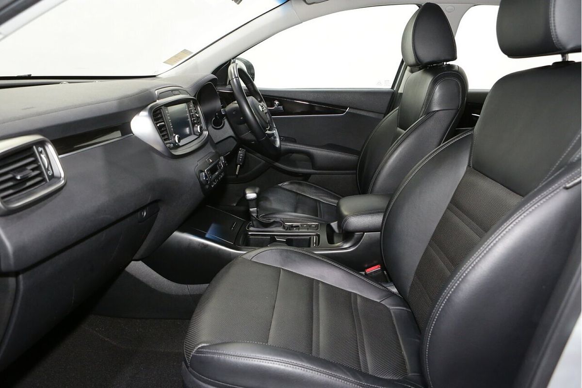 2020 Kia Sorento Sport UM