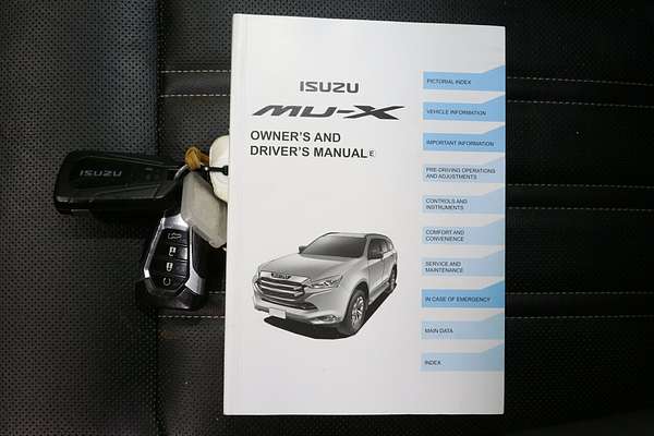 2022 Isuzu MU-X LS-T