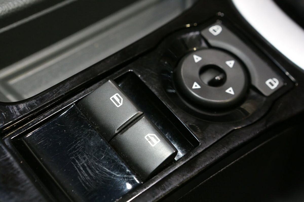 2011 Holden Ute SS Thunder VE Series II Rear Wheel Drive
