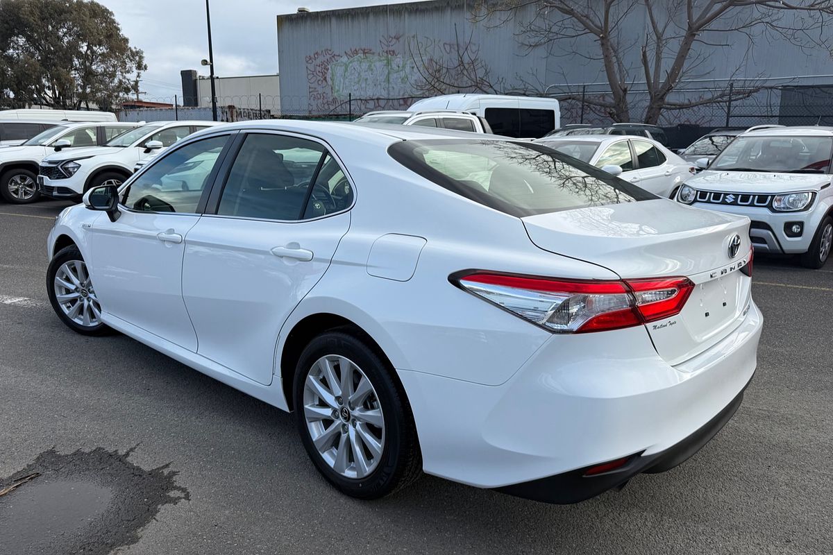 2019 Toyota Camry Ascent AXVH71R