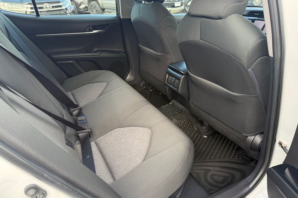 2019 Toyota Camry Ascent AXVH71R