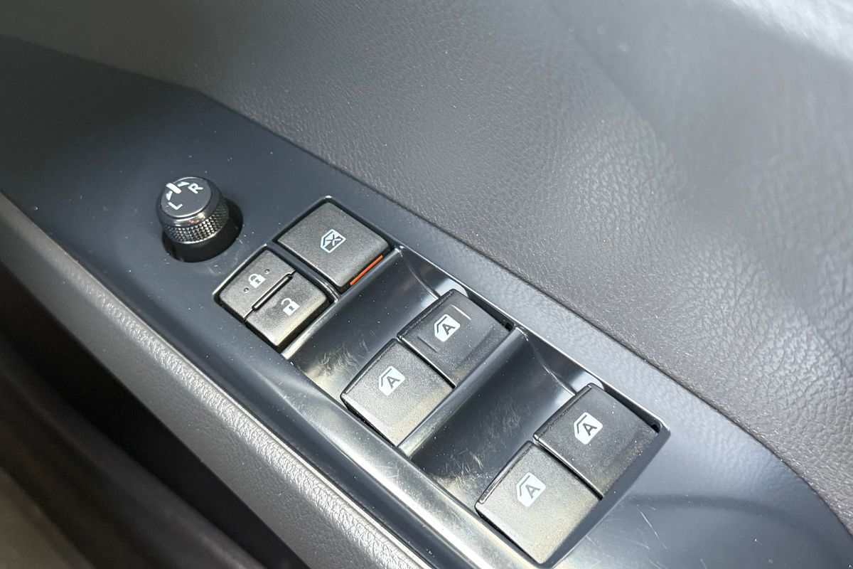 2019 Toyota Camry Ascent AXVH71R