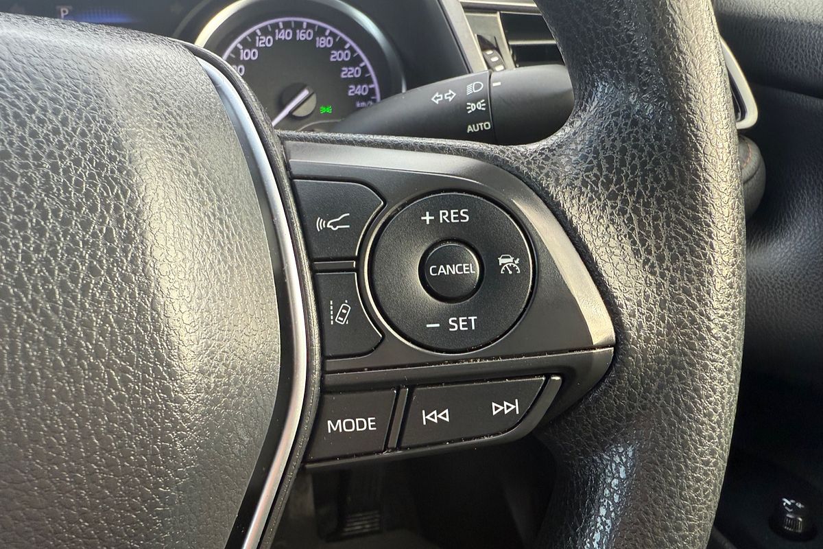 2019 Toyota Camry Ascent AXVH71R