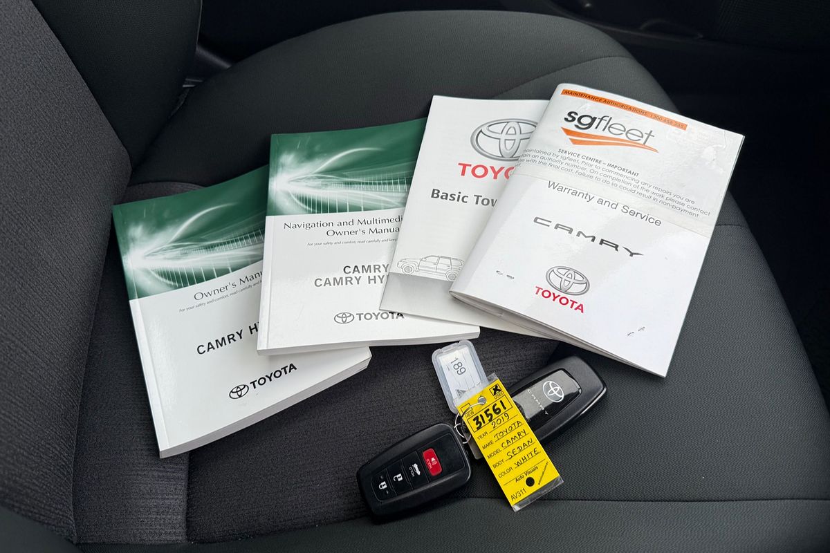 2019 Toyota Camry Ascent AXVH71R