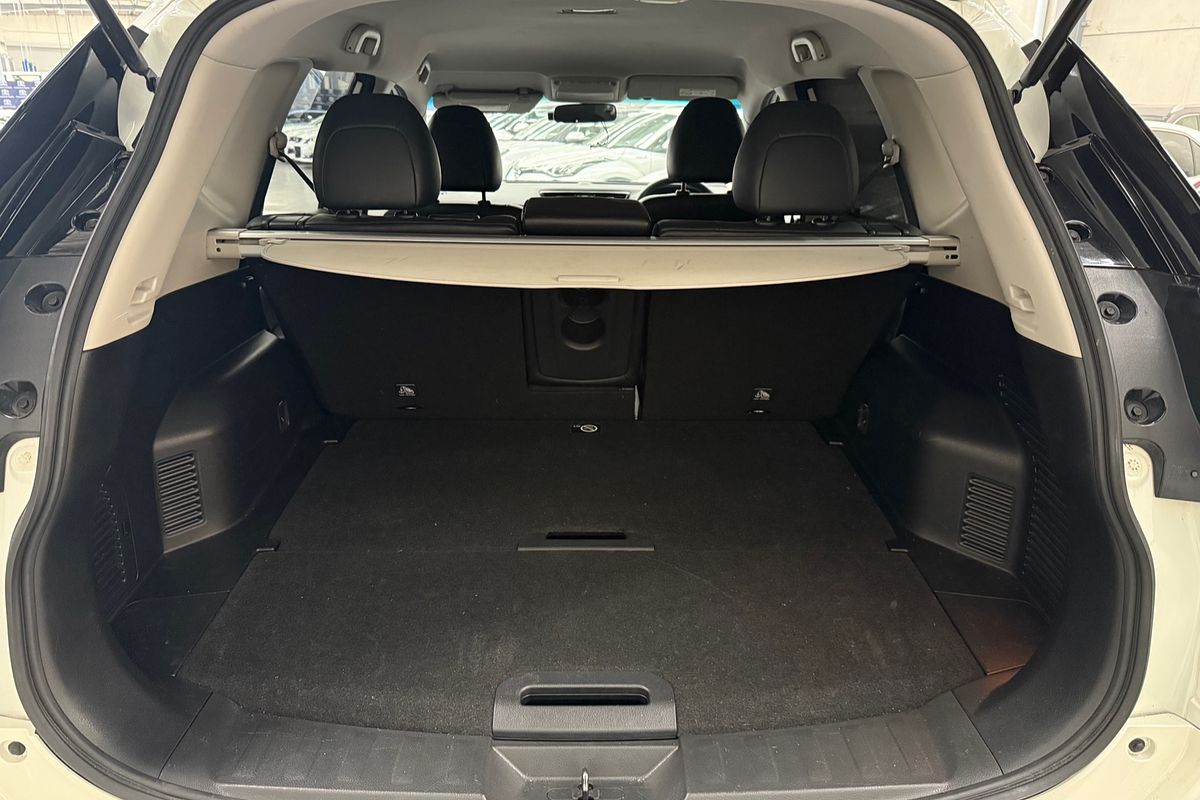 2021 Nissan X-TRAIL ST-L T32