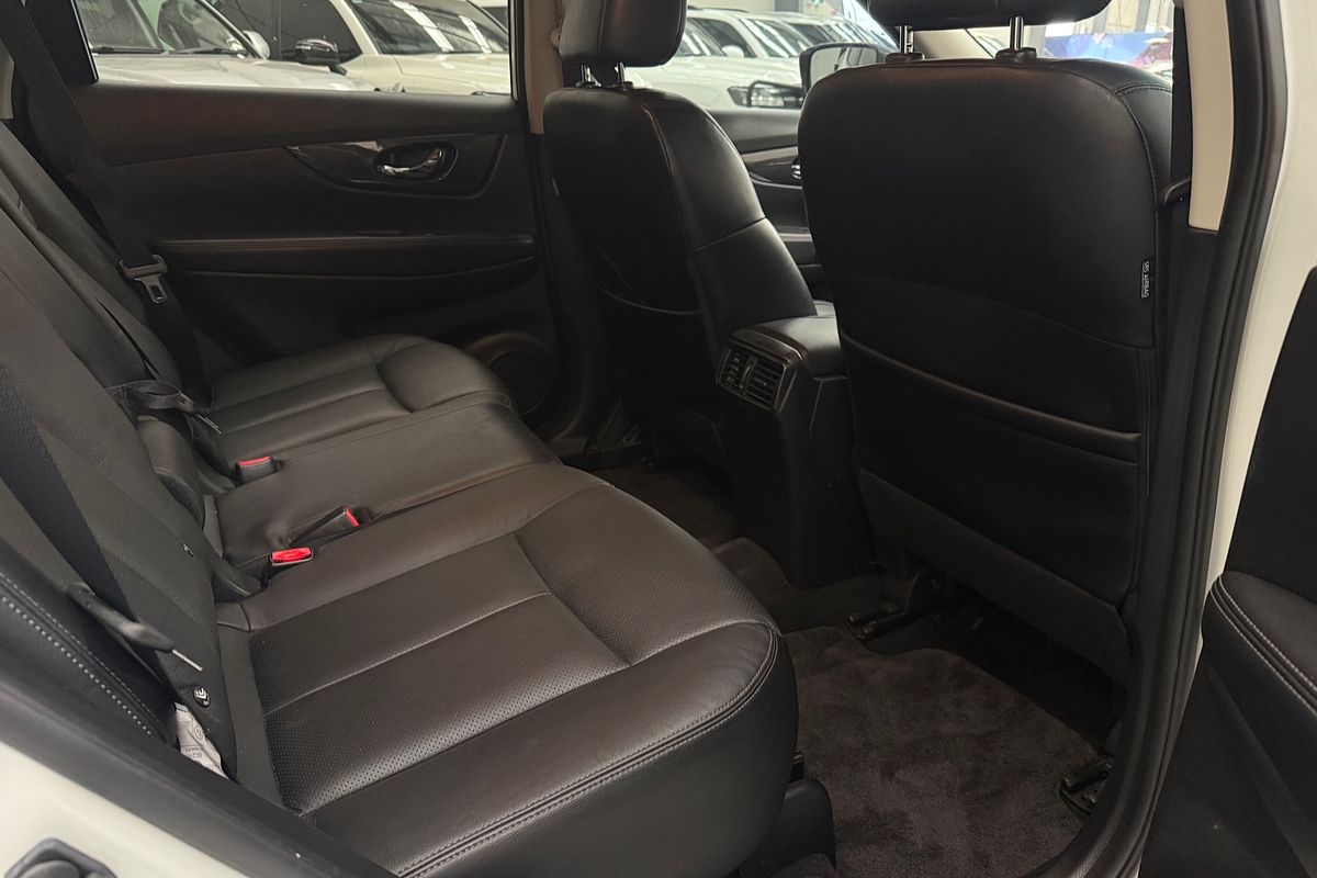 2021 Nissan X-TRAIL ST-L T32