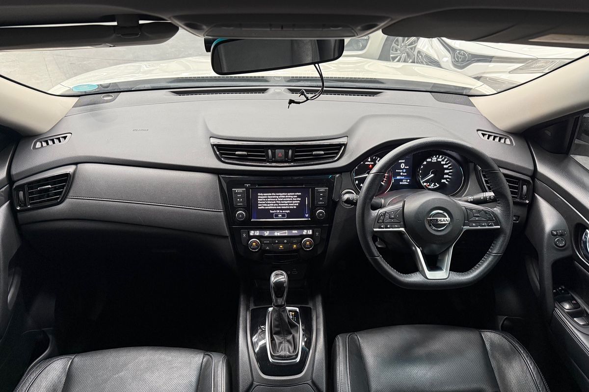 2021 Nissan X-TRAIL ST-L T32