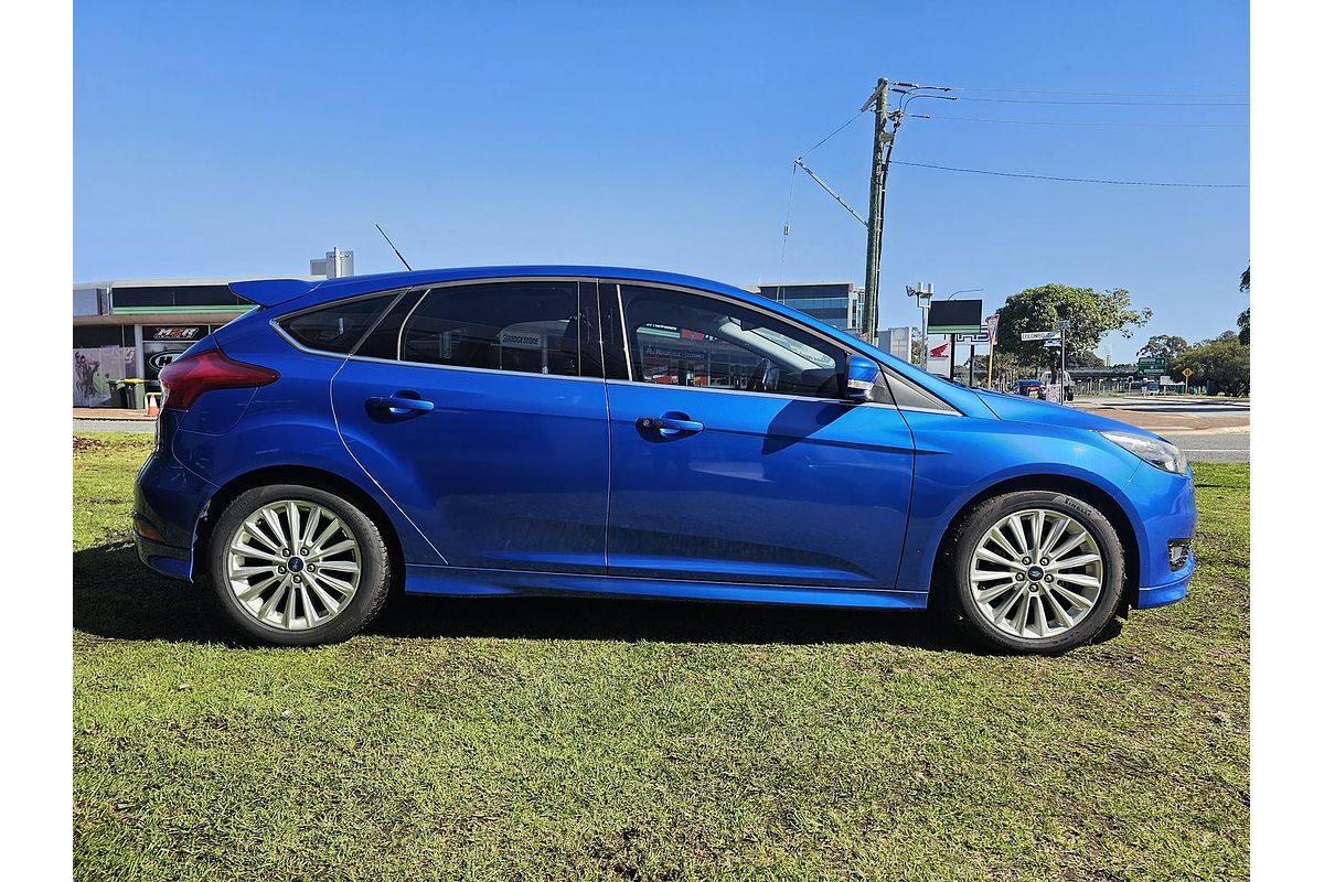 2017 Ford Focus Sport LZ