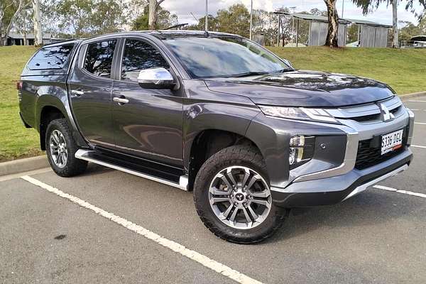 2021 Mitsubishi MR