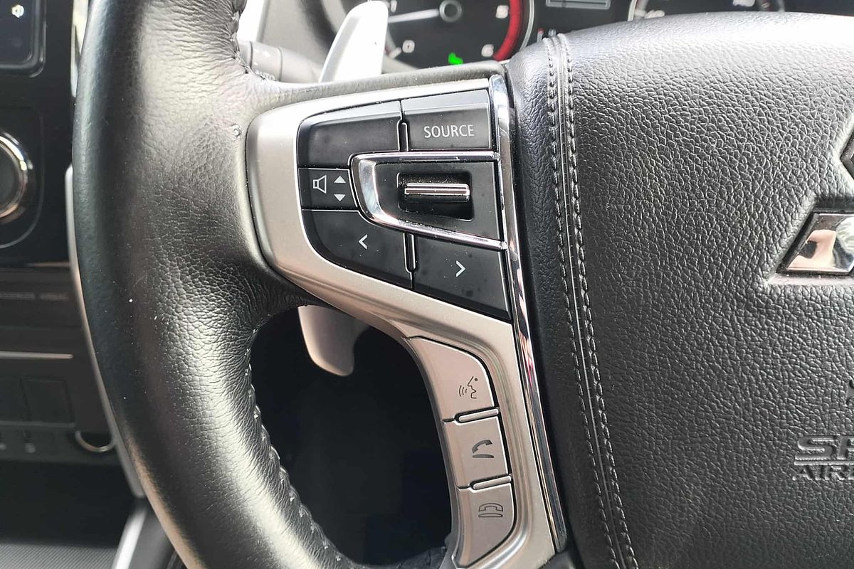 2021 Mitsubishi MR