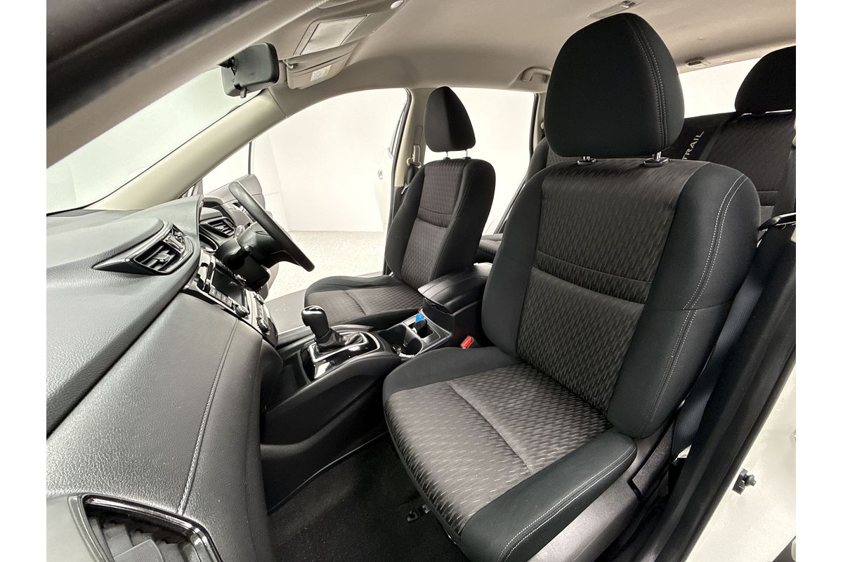 2021 Nissan X-TRAIL ST T32