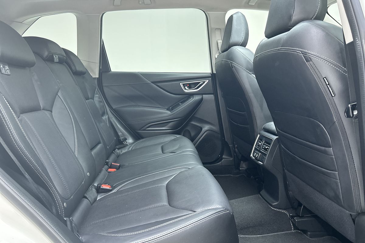 2019 Subaru Forester 2.5i-S S5