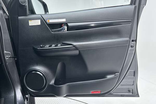 2020 Toyota Hilux Rugged X GUN126R 4X4