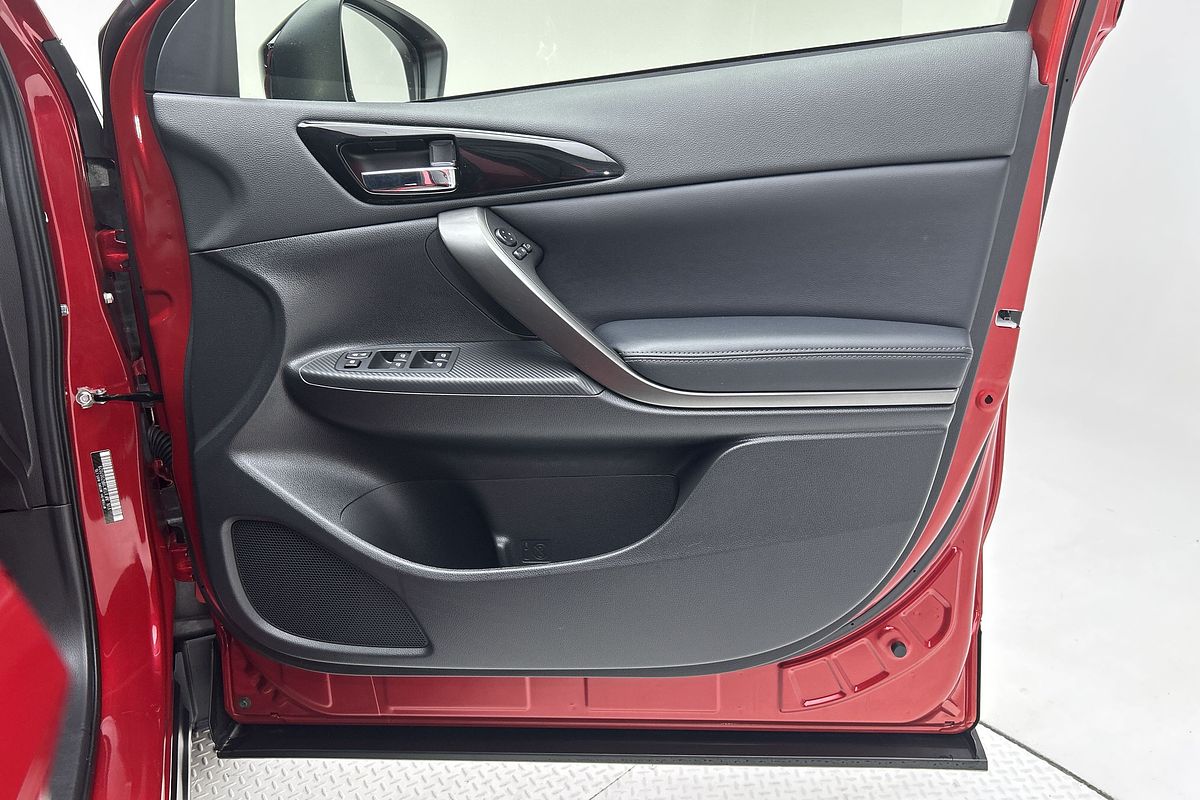 2024 Mitsubishi Eclipse Cross Black Edition YB