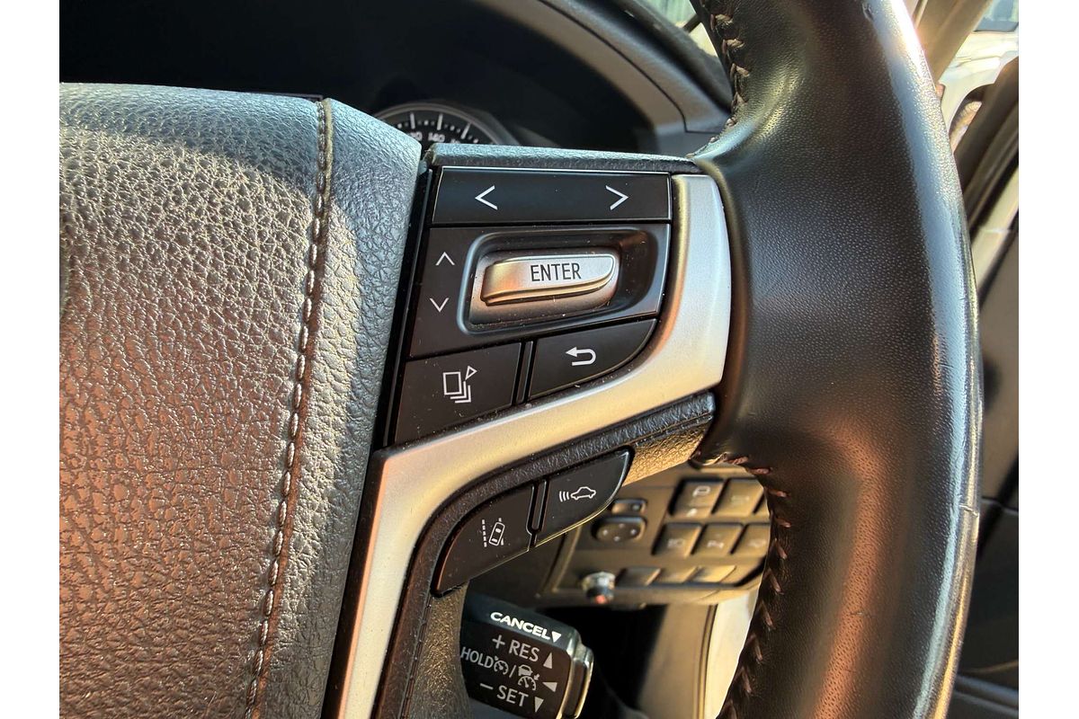 2017 Toyota Landcruiser Sahara VDJ200R