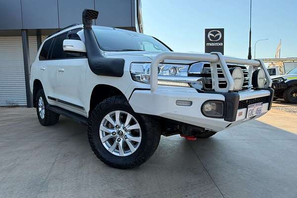 2017 Toyota Landcruiser Sahara VDJ200R