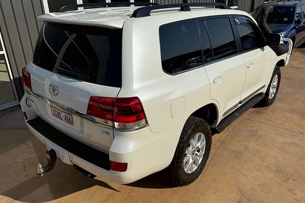 2017 Toyota Landcruiser Sahara VDJ200R